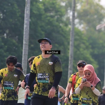 Runner Photo 7054856