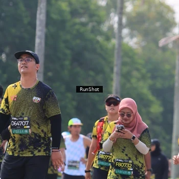 Runner Photo 7054859
