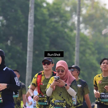 Runner Photo 7054869