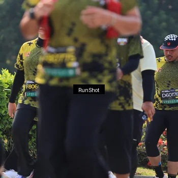 Runner Photo 7054905