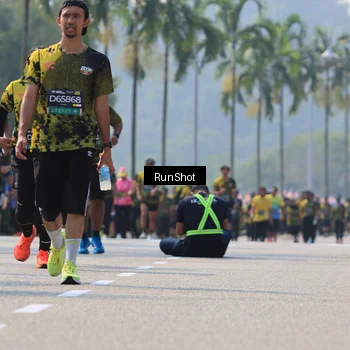Runner Photo 7054927