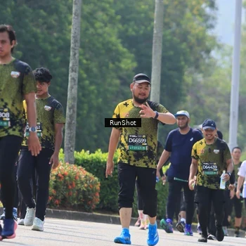Runner Photo 7054949