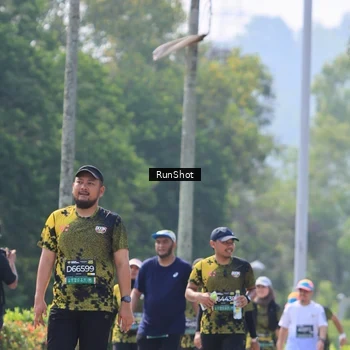Runner Photo 7054957