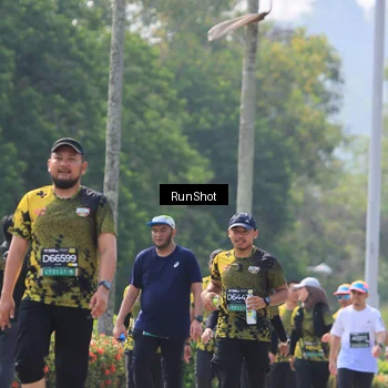 Runner Photo 7054962