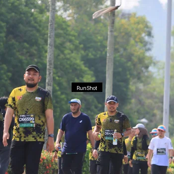 Runner Photo 7054963