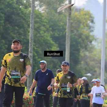 Runner Photo 7054972