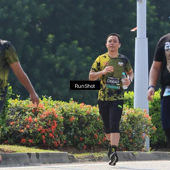 Runner Photo 7054989