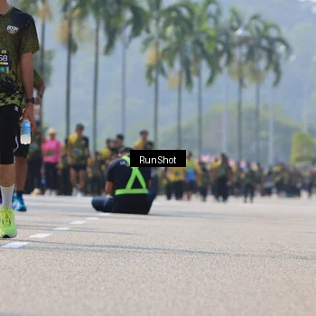 Runner Photo 7055009