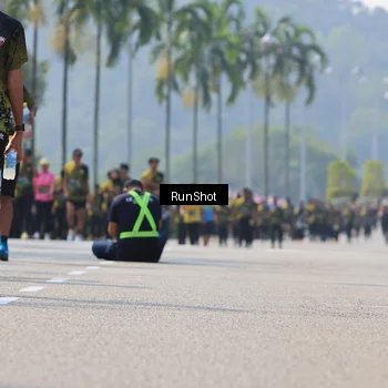 Runner Photo 7055017