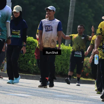Runner Photo 7055043