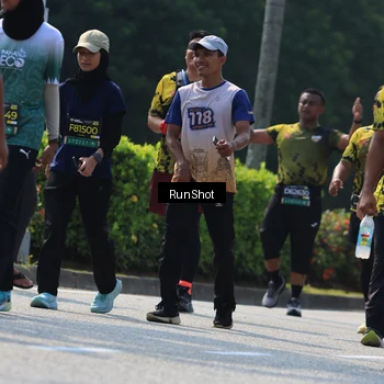 Runner Photo 7055045