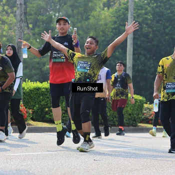 Runner Photo 7055069