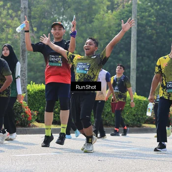Runner Photo 7055076
