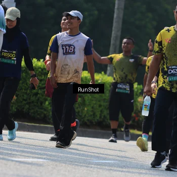 Runner Photo 7055090