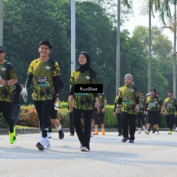 Runner Photo 7055098