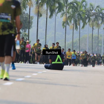 Runner Photo 7055127