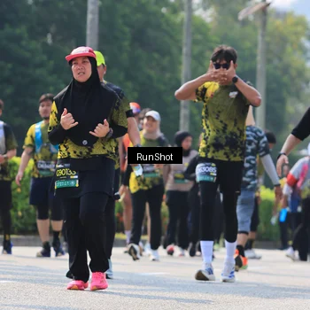 Runner Photo 7055134