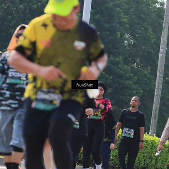 Runner Photo 7055155