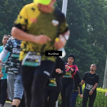 Runner Photo 7055156