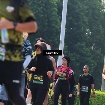 Runner Photo 7055160