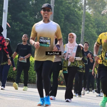 Runner Photo 7055162