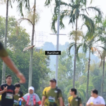Runner Photo 7055172
