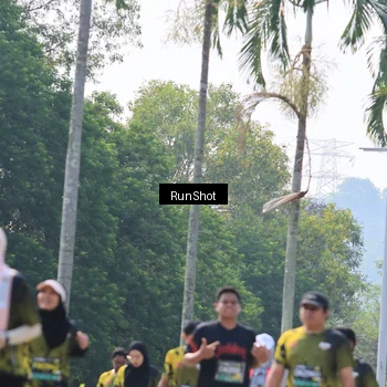 Runner Photo 7055185