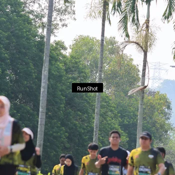 Runner Photo 7055187