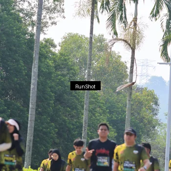 Runner Photo 7055189