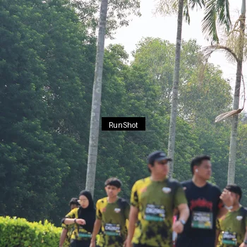Runner Photo 7055206