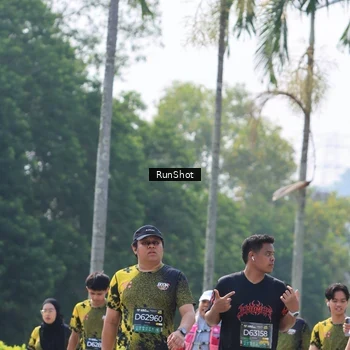 Runner Photo 7055213