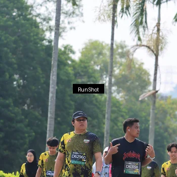Runner Photo 7055215