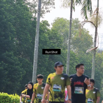Runner Photo 7055219