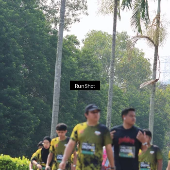 Runner Photo 7055220