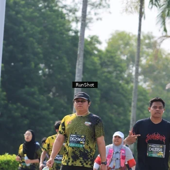 Runner Photo 7055222