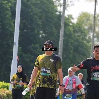 Runner Photo 7055232