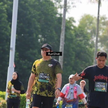 Runner Photo 7055234