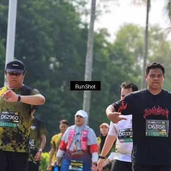 Runner Photo 7055238