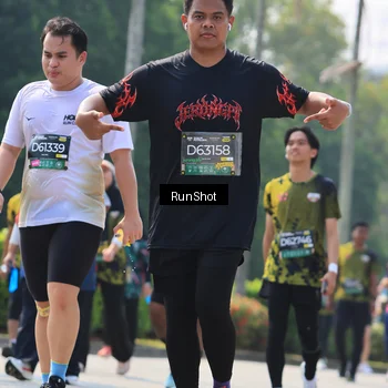 Runner Photo 7055240