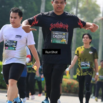 Runner Photo 7055241