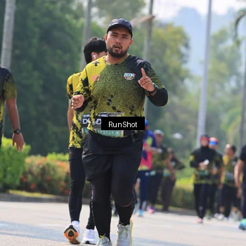 Runner Photo 7055257