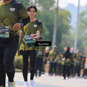 Runner Photo 7055274
