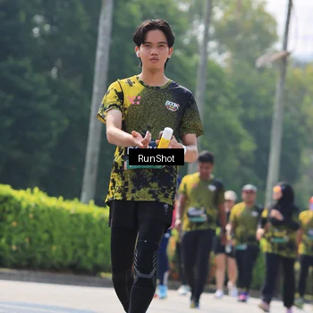 Runner Photo 7055277