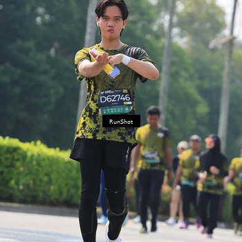 Runner Photo 7055284