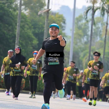 Runner Photo 7055298