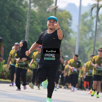 Runner Photo 7055302