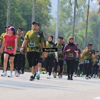 Runner Photo 7055329