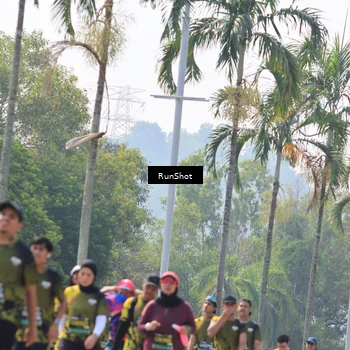 Runner Photo 7055338