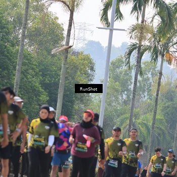 Runner Photo 7055341