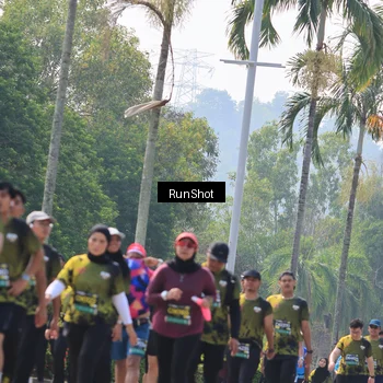 Runner Photo 7055355